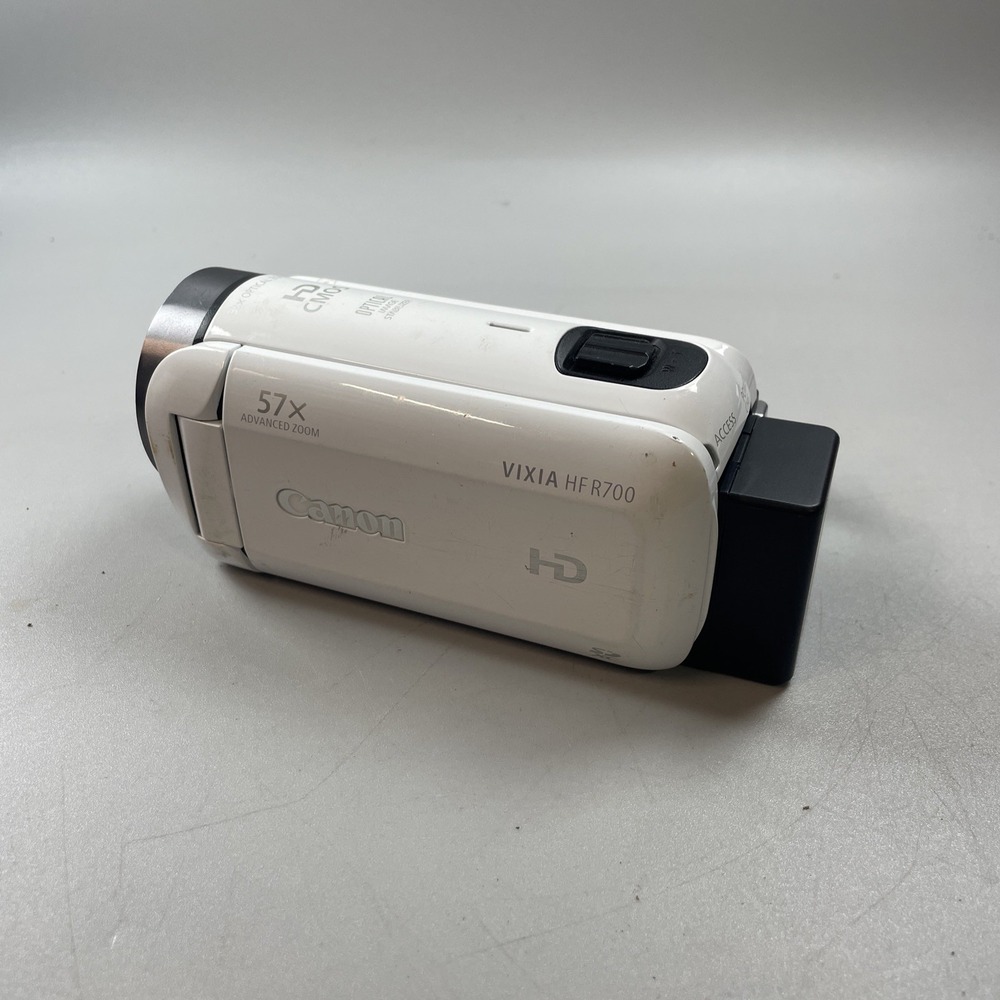 Canon VIXIA HF R700 Full HD Camcorder 57x Zoom White